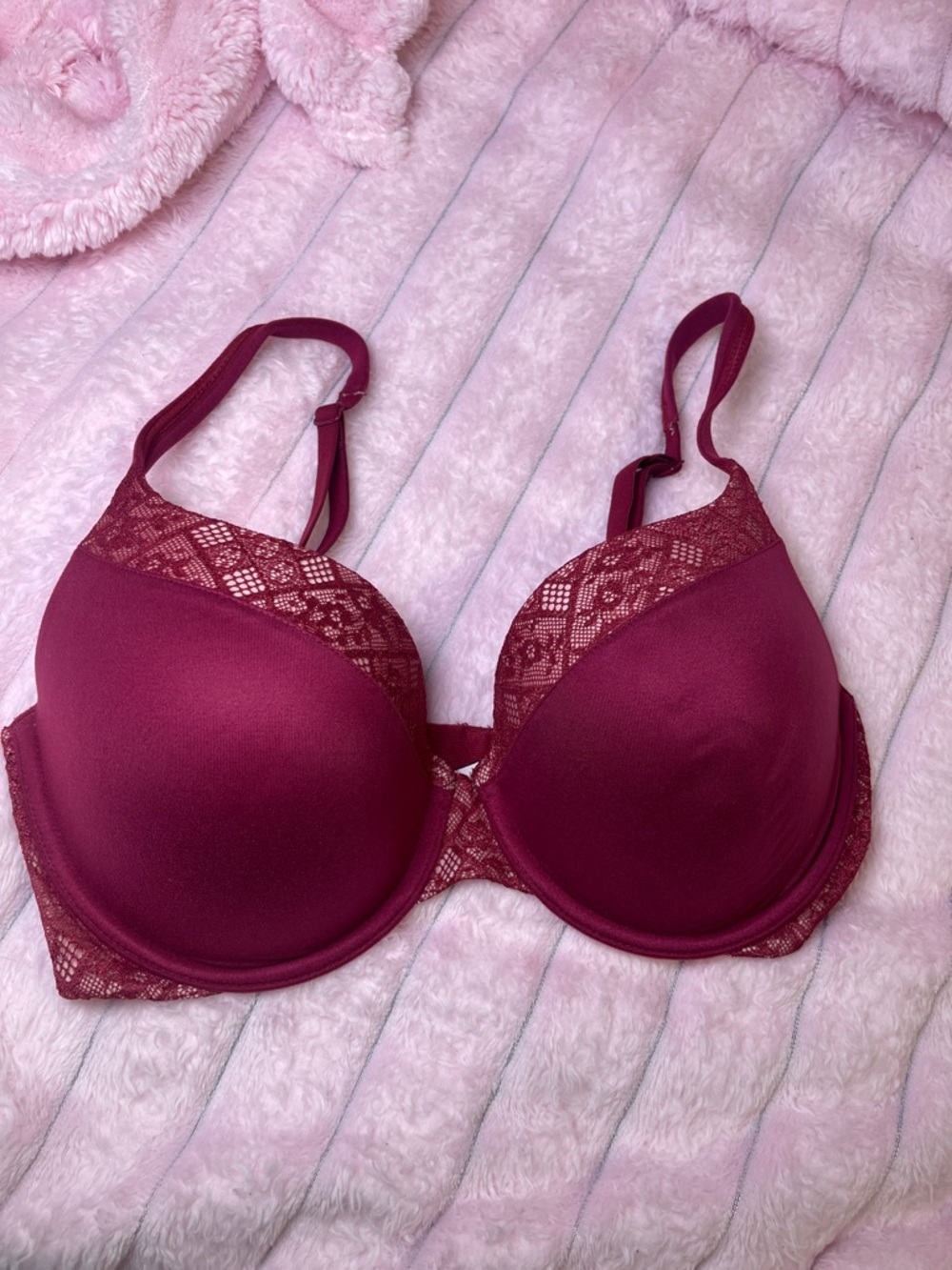 Victoria's Secret Lace-Trim Molded Bra - Deep Wine